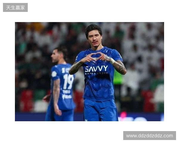 记者：费内巴切有意租借努涅斯，已向利雅得新月进行了询问