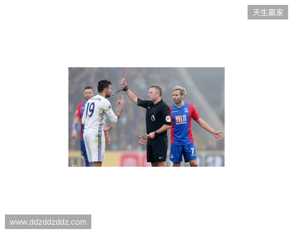 前白堡球员：当年刻意吃黄牌被停赛，这样就能多见见女友了